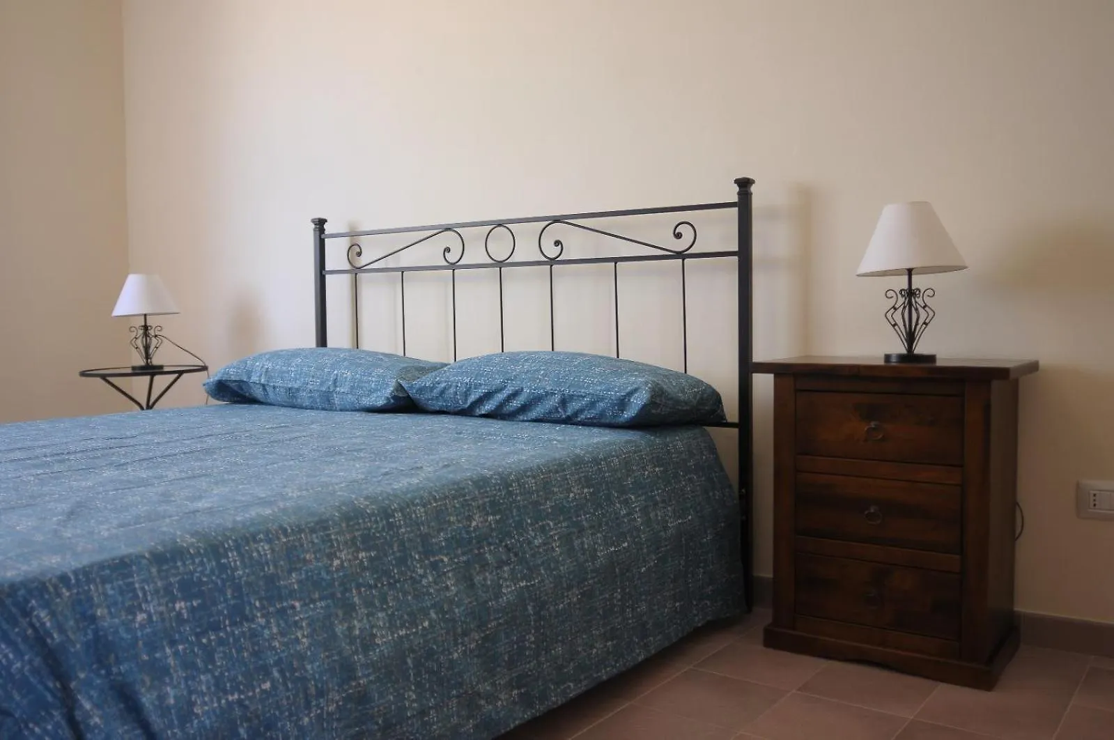 Holiday home Villa Bruca 2 Appartamenti Al Mare Caronia Marina